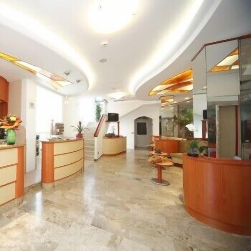 

Catania - Riccione - Hotel Zurigo