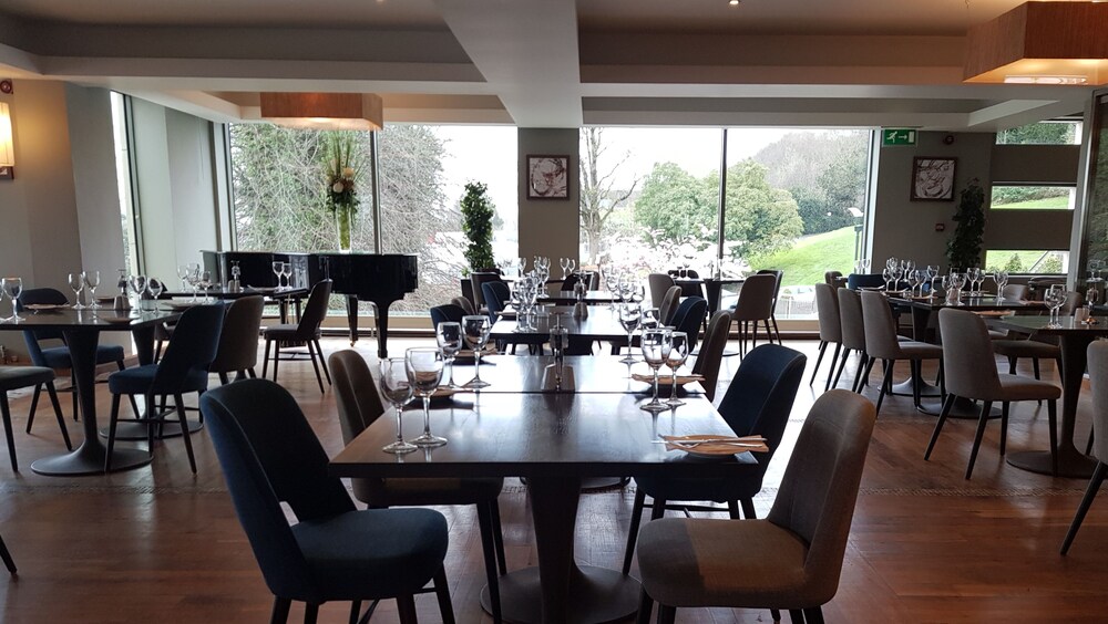 

Palermo - Cork - Clayton Hotel Silver Springs