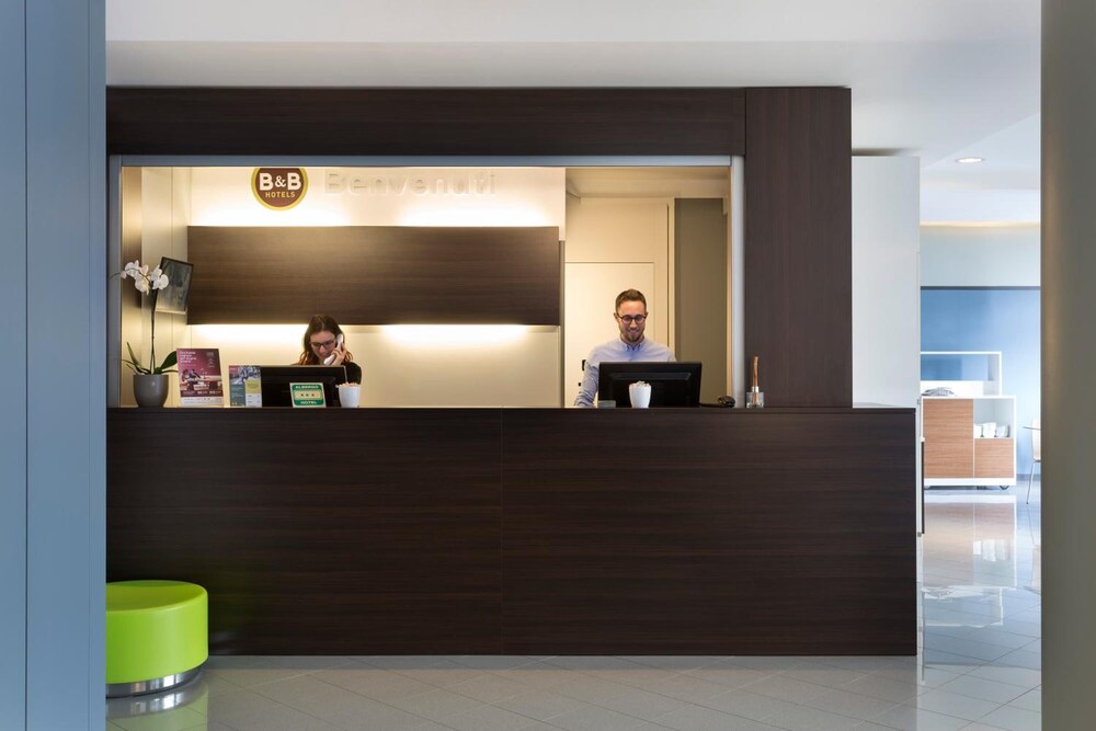 

Catania - Mantova - B&B Hotel Mantova