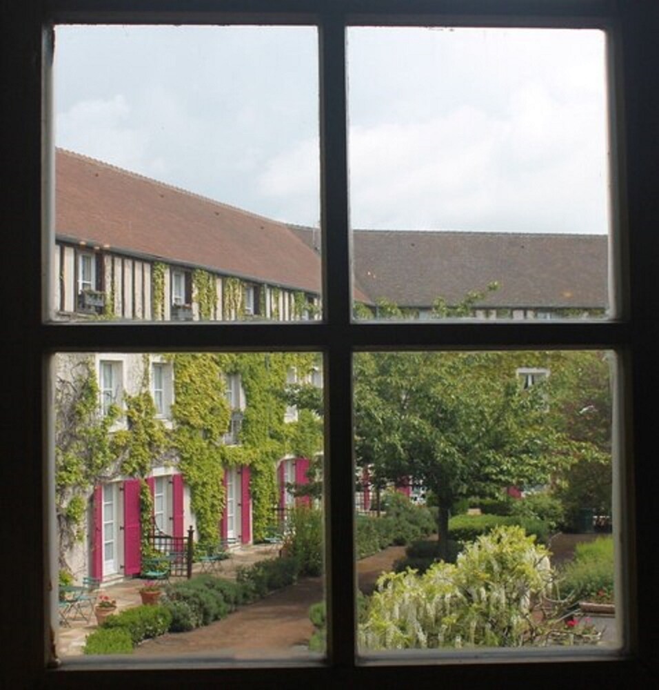 

Milano - Villeparisis - Le Manoir de Gressy