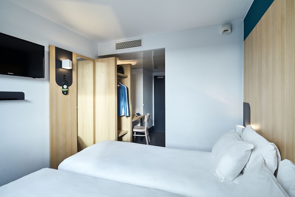 

Napoli - Bobigny - B&B HOTEL Paris Nord Gonesse Parc des Expos