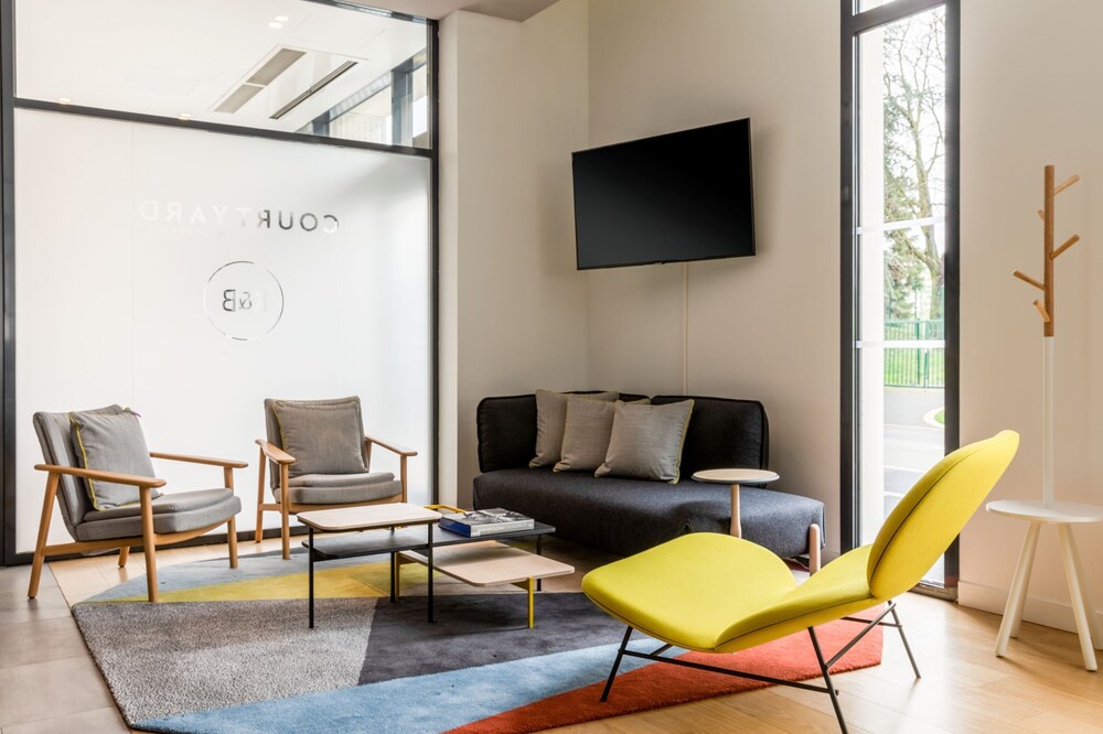 

Napoli - Paris Orly - Courtyard by Marriott Paris Creteil