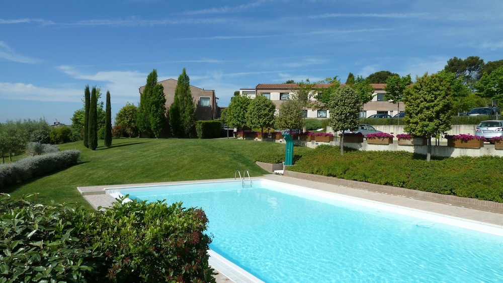 

Palermo - Siena - Sangallo Park Hotel