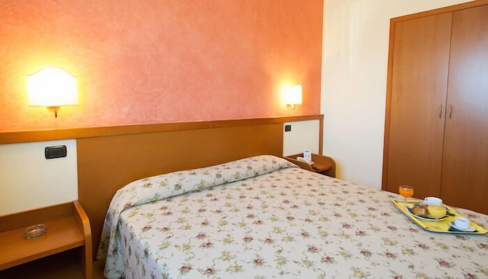 

Olbia - Siena - Sangallo Park Hotel