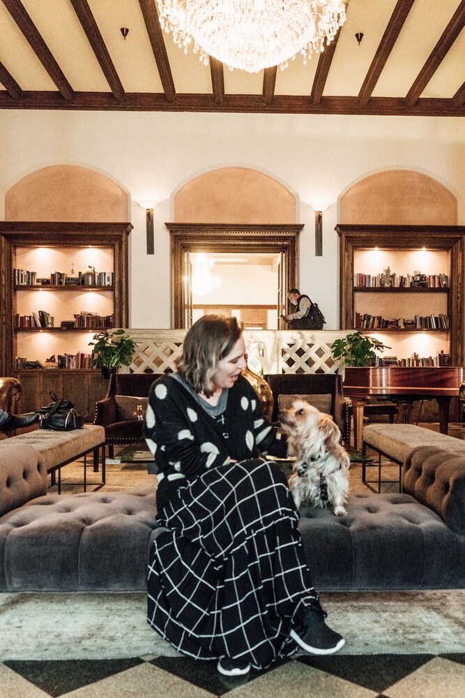 

Milano - West Hollywood - Normandie Hostel