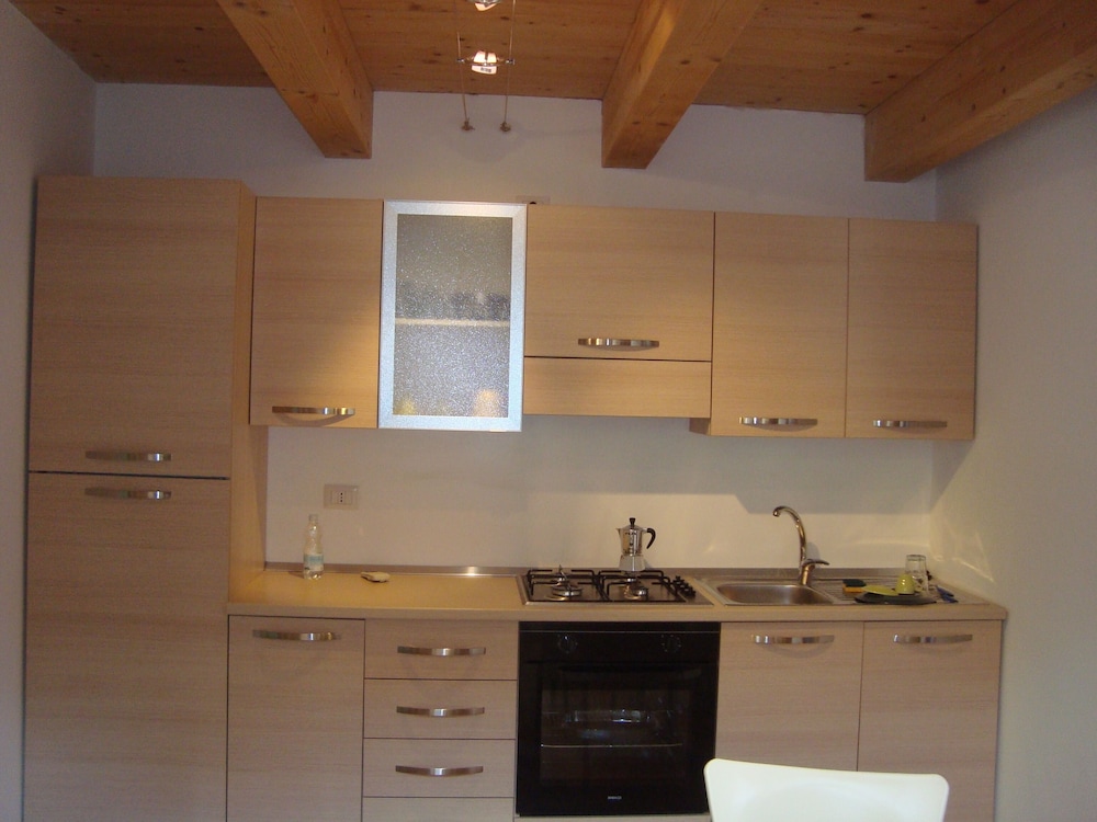 

Roma - Foggia - Residenze Romano Ristorante & SPA albergo diffuso - WHITE
