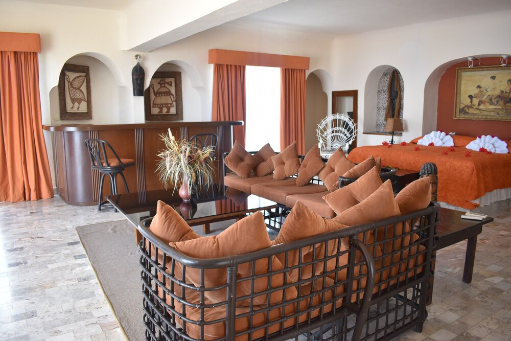

Bologna - Cozumel - Villablanca Garden Beach Hotel