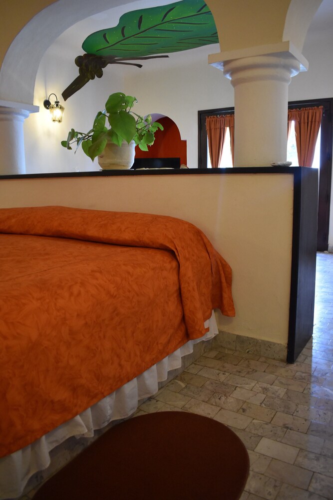 

Catania - Cozumel - Villablanca Garden Beach Hotel