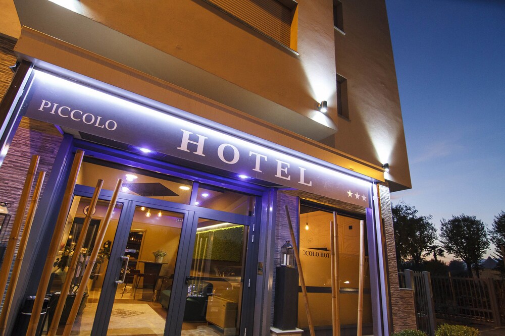 

Roma - Moncalieri - Piccolo Hotel Allamano