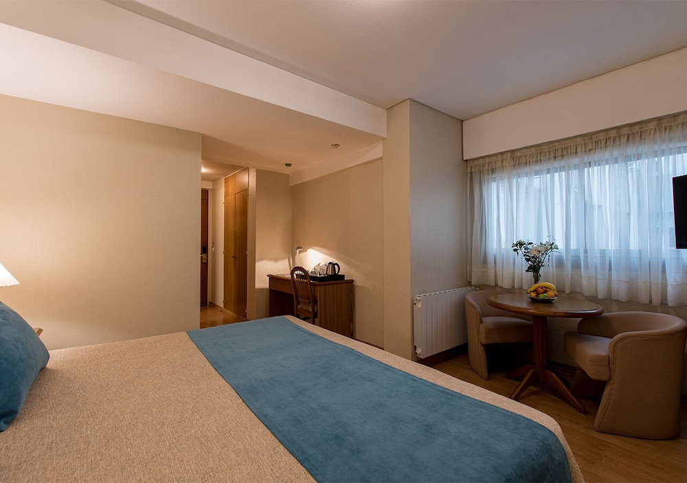 

Milano - Rosario - Hotel Solans Presidente