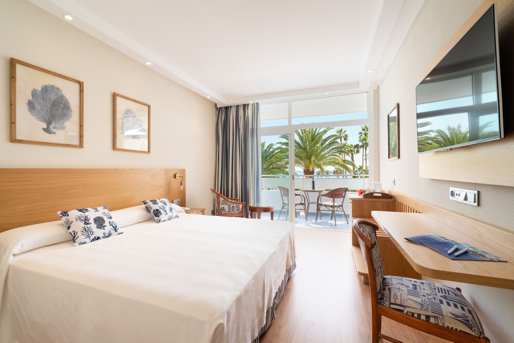

Genova - Los Pocillos - Vik Hotel San Antonio