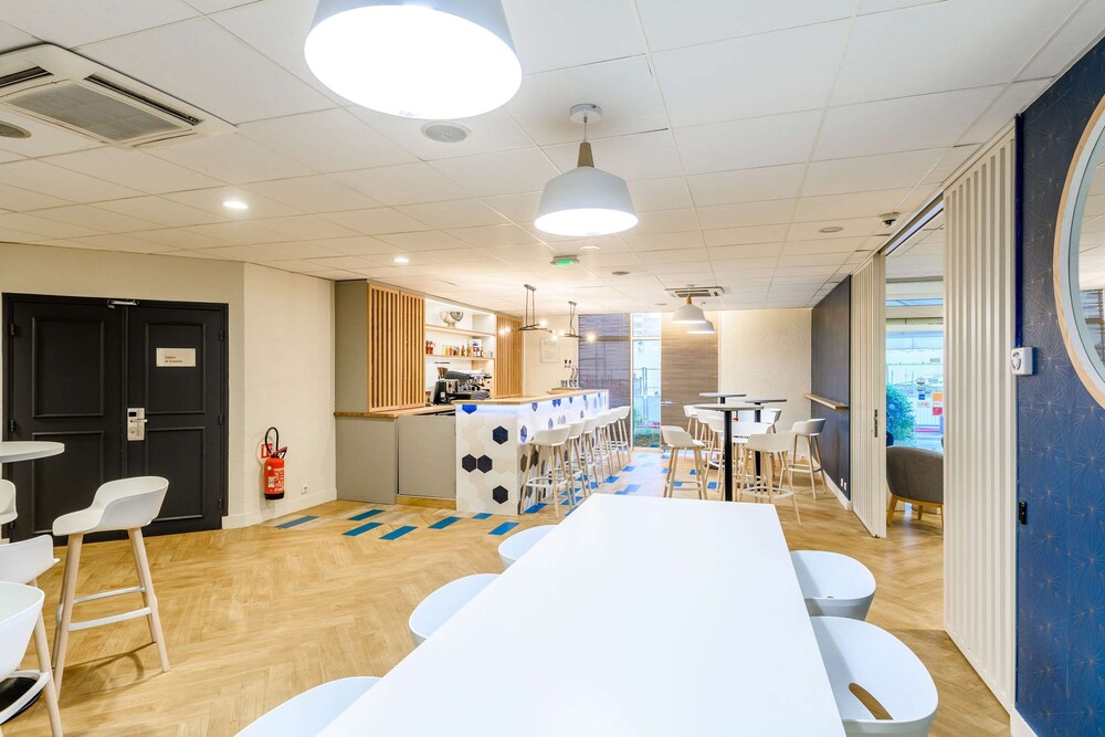 

Ancona - Montrouge - Comfort Hotel Paris Porte d'Ivry