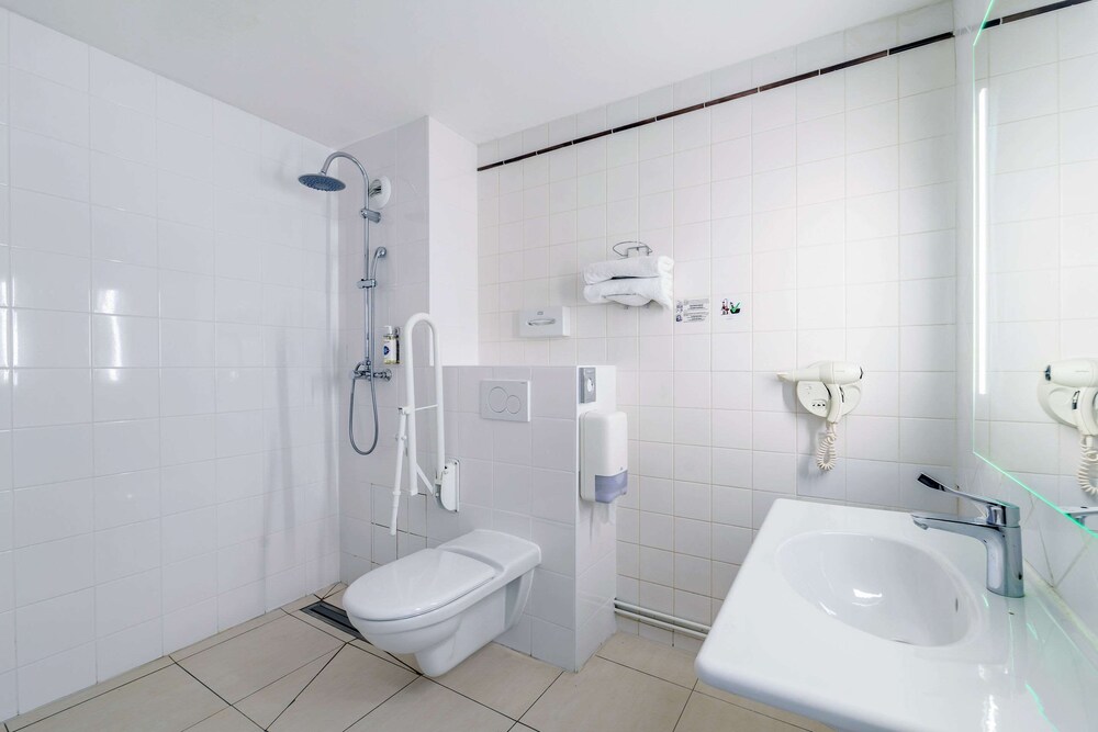 

Reggio Calabria - Villejuif - Comfort Hotel Paris Porte d'Ivry