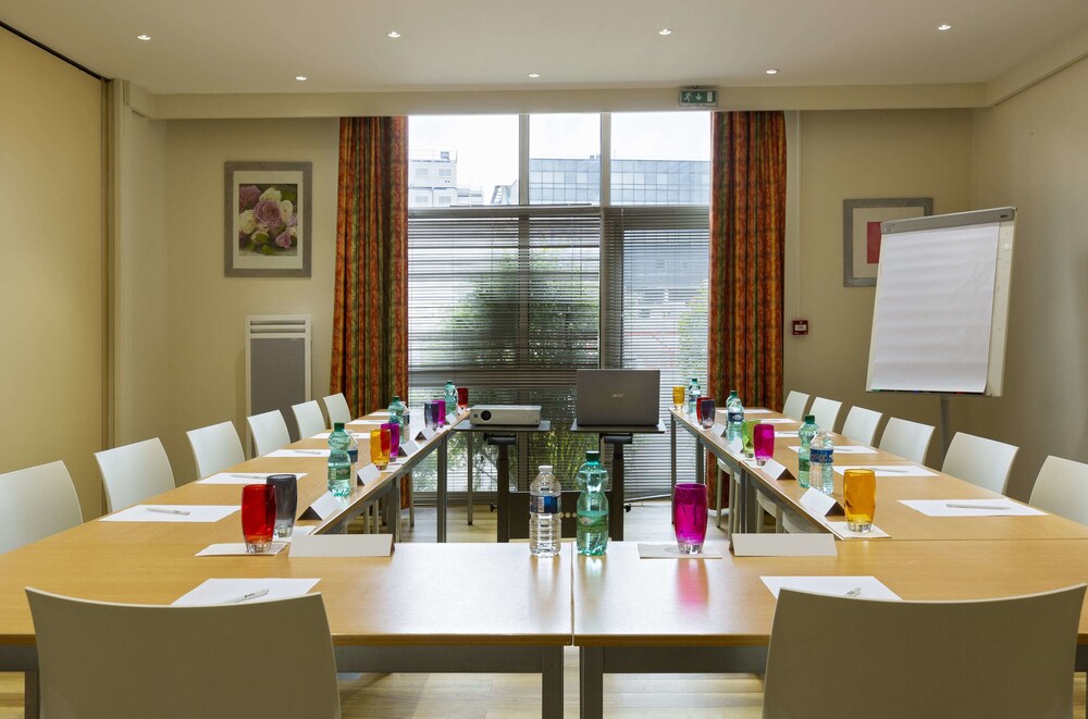 

Palermo - Montrouge - Comfort Hotel Paris Porte d'Ivry