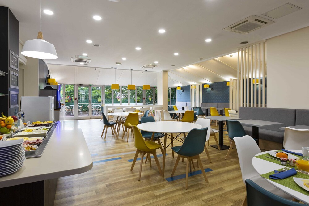 

Lamezia Terme - Villejuif - Comfort Hotel Paris Porte d'Ivry