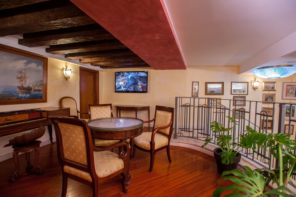 Region Cagliari, Italien – Hotel Flora