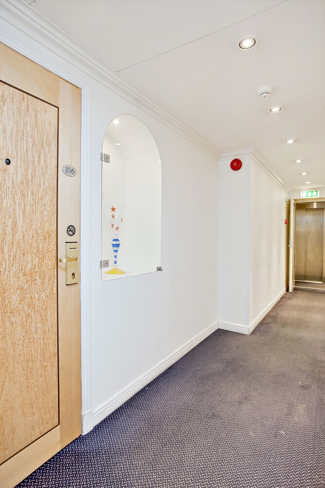 

Milano - Goteborg - Center Hotel- Sure Hotel by Best Western Center