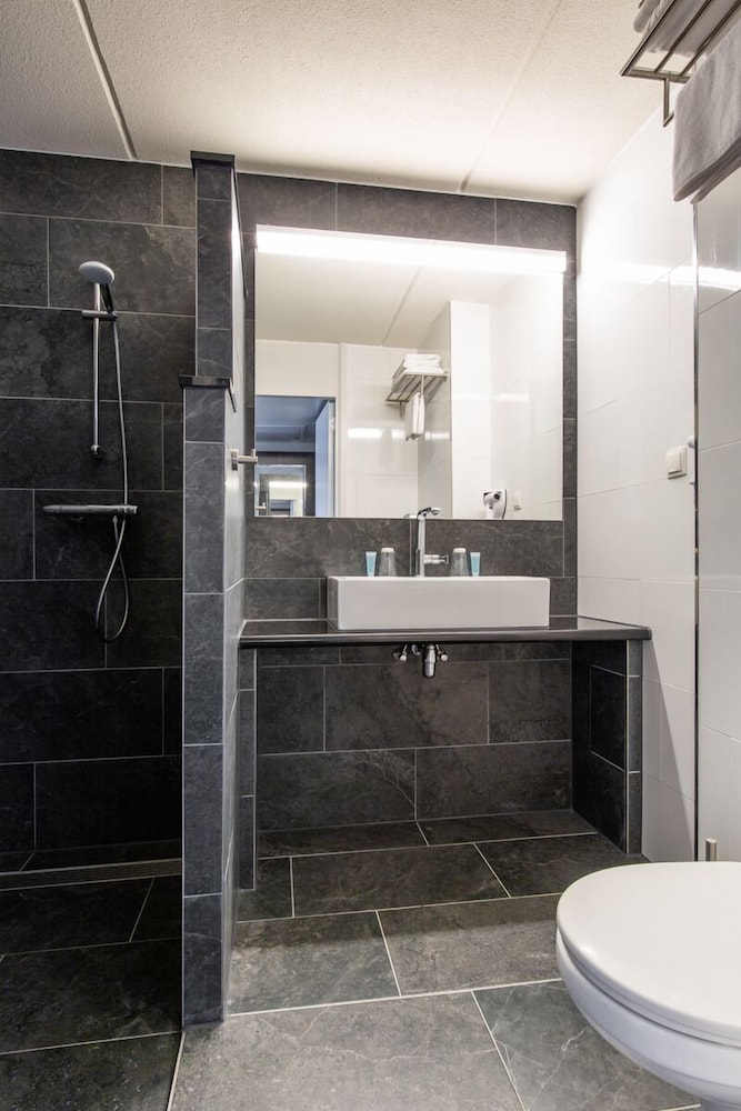 

Bari - Zaandam - Bastion Hotel Amsterdam Noord