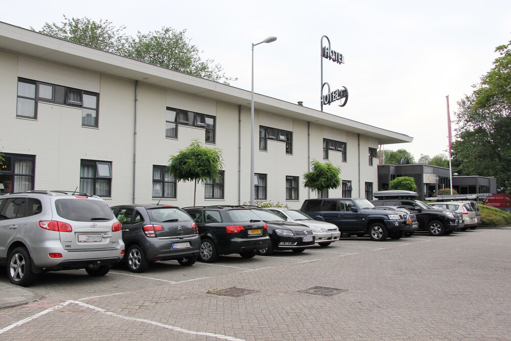 

Bologna - Zaandam - Bastion Hotel Amsterdam Noord