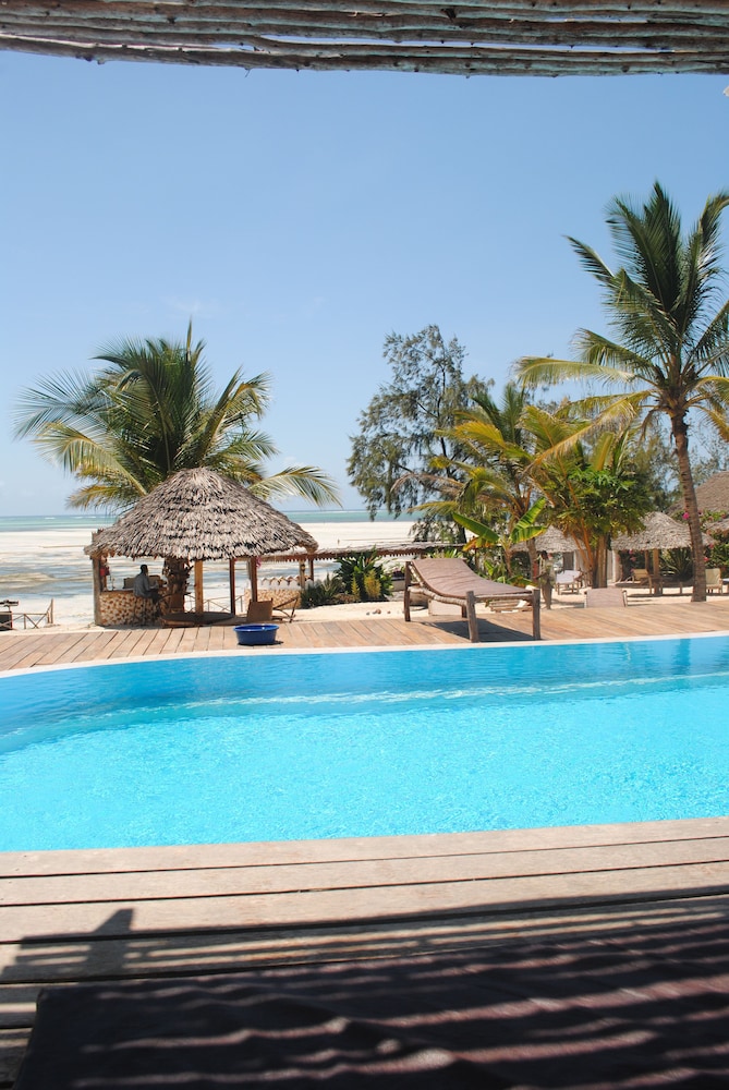 

Catania - Kiwengwa - Seasons Lodge Zanzibar