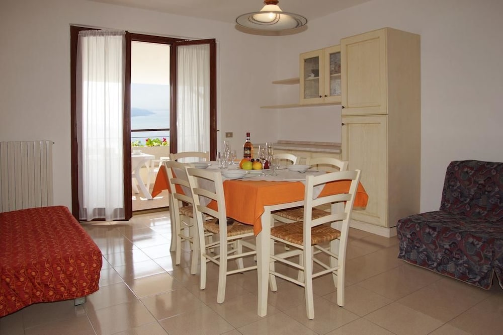 

Catania - Gargnano - Hotel Residence La Rotonda