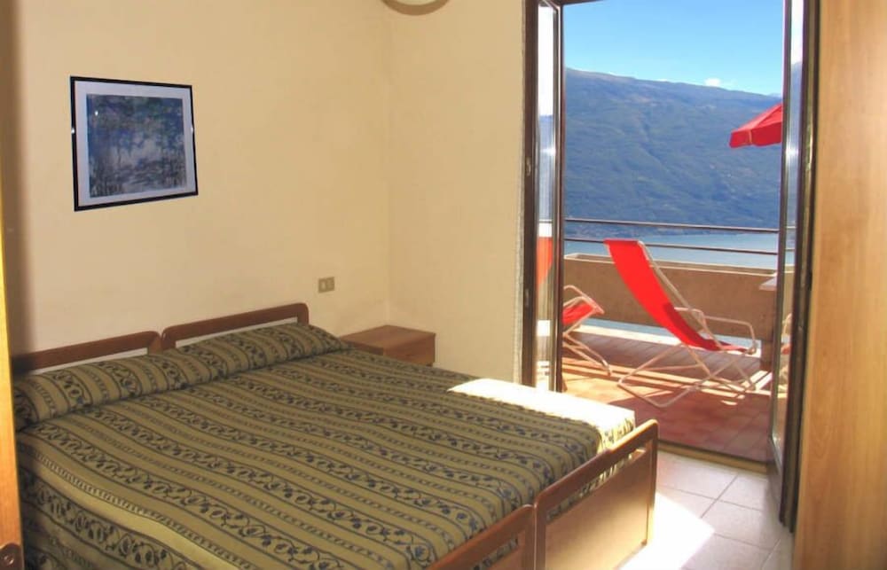 

Roma - Gargnano - Hotel Residence La Rotonda