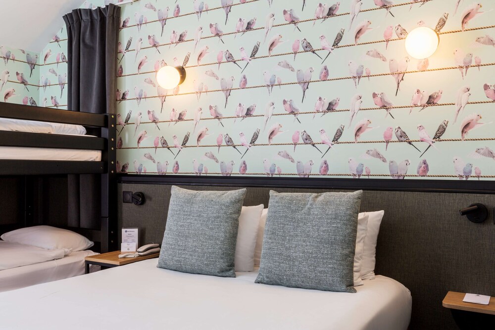 

Cagliari - Chessy - Best Western Hôtel Grand Parc Marne La Vallée