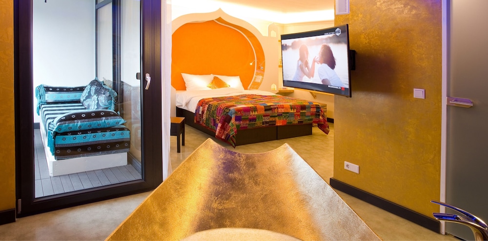 

Napoli - Dortmund - stays design Hotel Dortmund