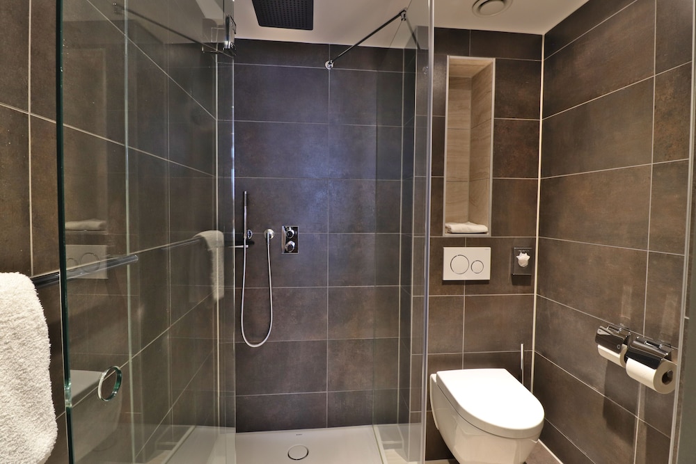 

Milano - Amstelveen - XO Hotels Infinity