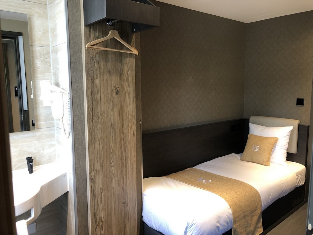 

Milano - Amstelveen - XO Hotels Infinity