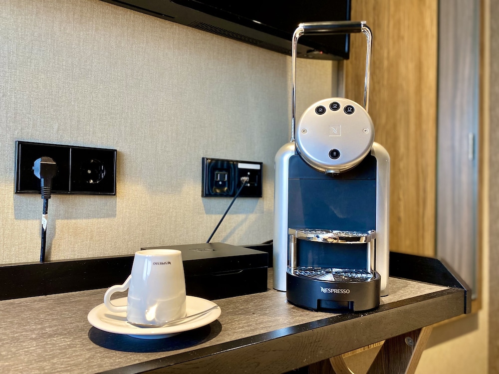 

Napoli - Zaandam - XO Hotels Infinity