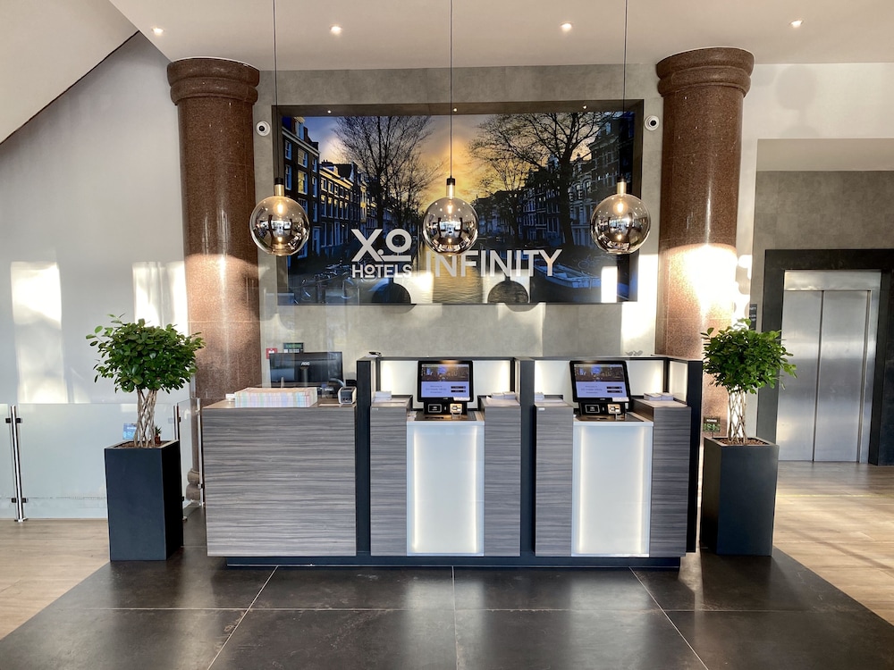 

Pisa - Amsterdam - XO Hotels Infinity