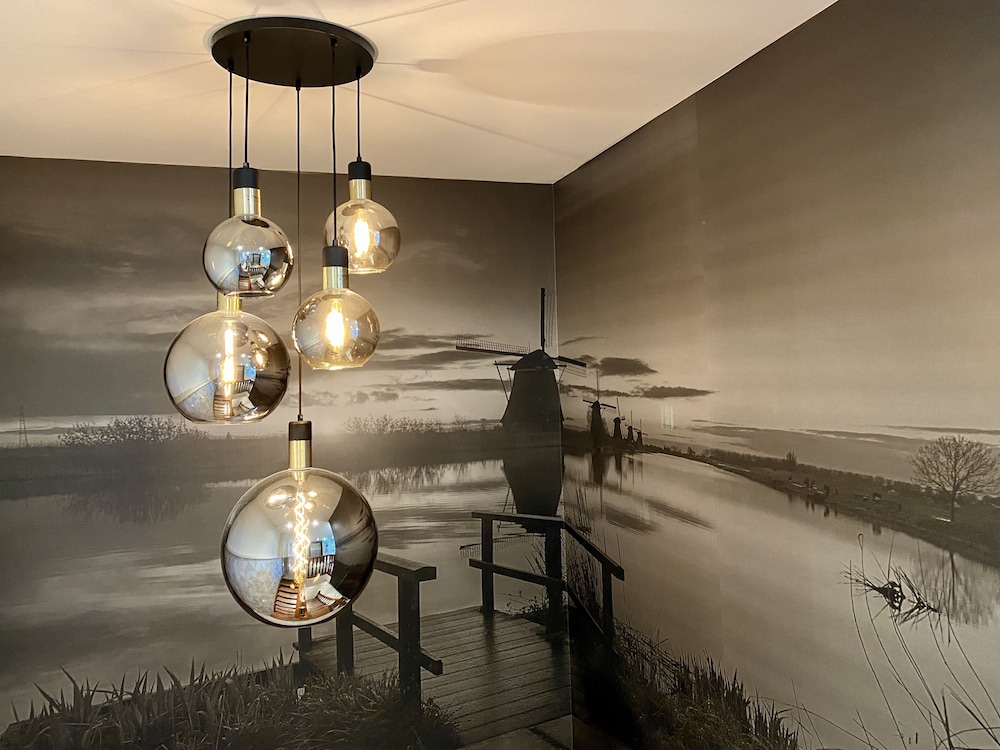 

Milano - Zaandam - XO Hotels Infinity