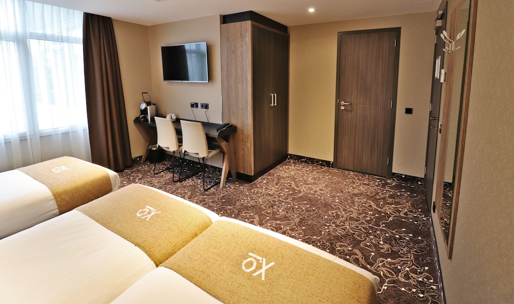 

Pisa - Amsterdam - XO Hotels Infinity
