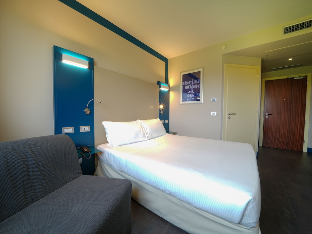 

Cagliari - Perugia - La Meridiana Bleisure Hotel
