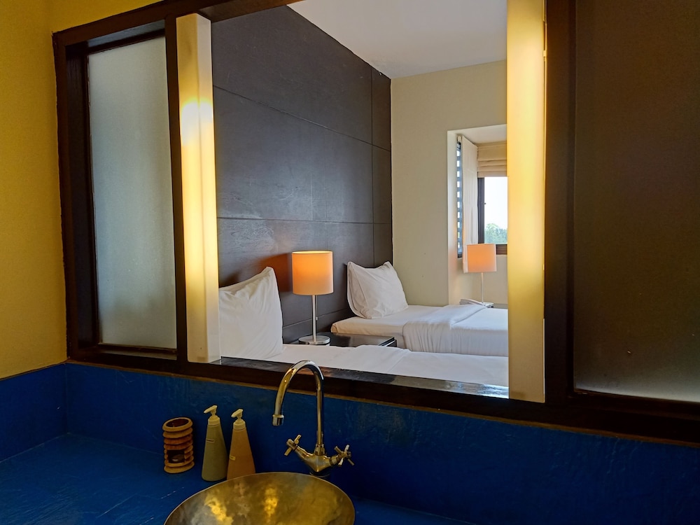 

Milano - Ban Bang Po - Koh Samui - Amarin Samui Hotel - SHA Plus Certified