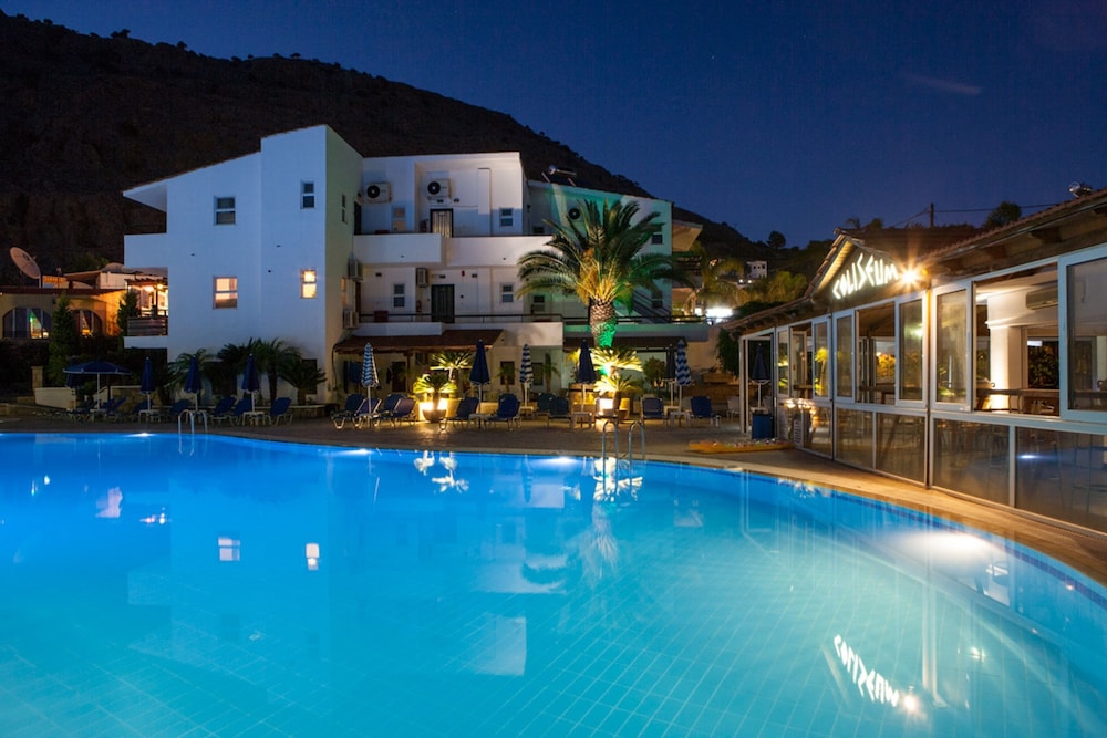 

Venezia - Lardos - Coliseum Studios & Apartments