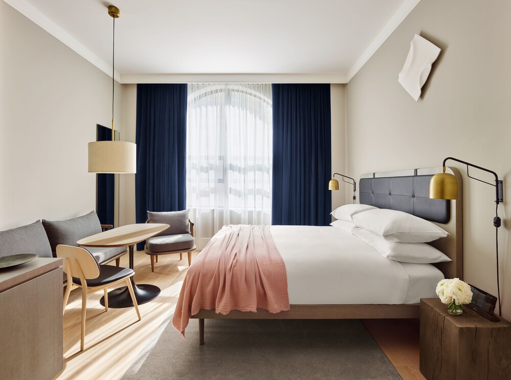 

Bari - Brooklyn (NY) - 11 Howard, New York, a Member of Design Hotels