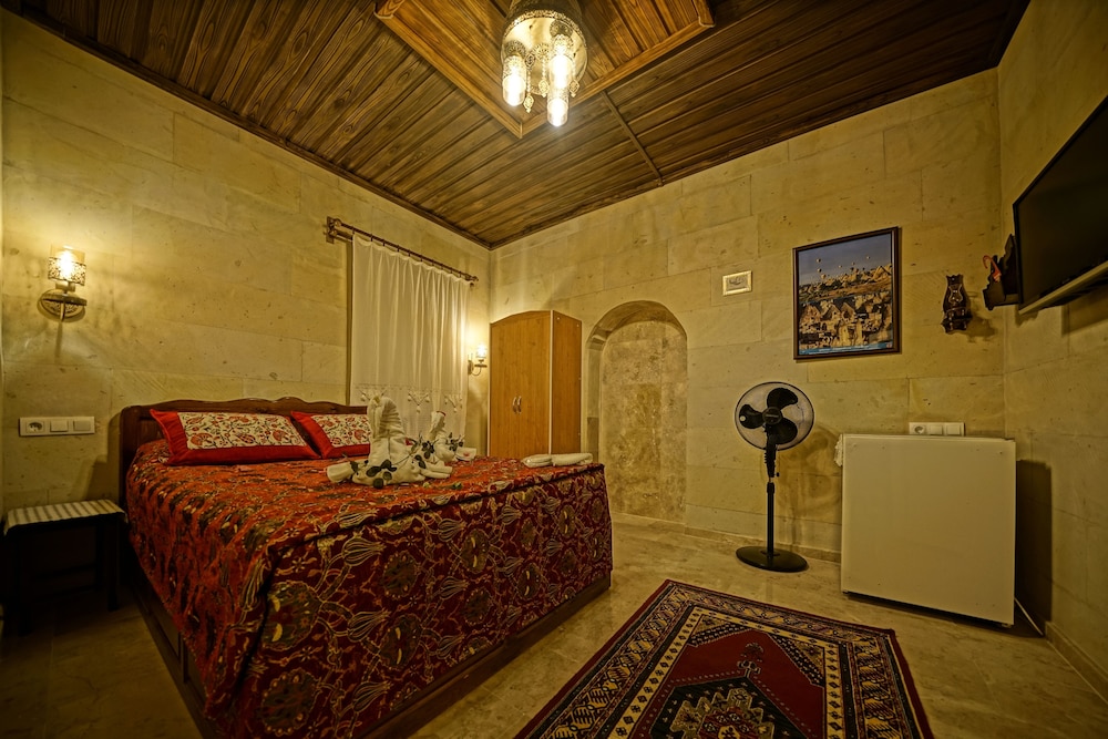 

Venezia - Ortahisar - Goreme Valley Cave House