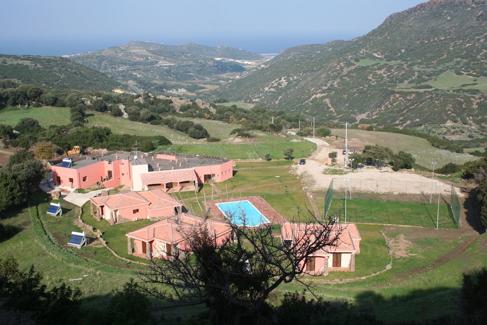

Lamezia Terme - Castelsardo - La Fattoria