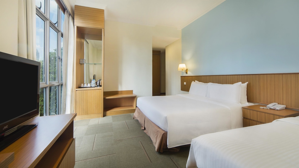 

Milano - Sentosa Island - New Cape Inn