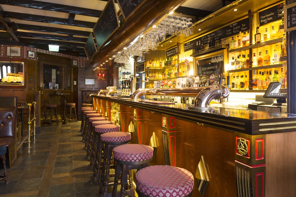 

Napoli - Lund - Hotel Bishops Arms Lund