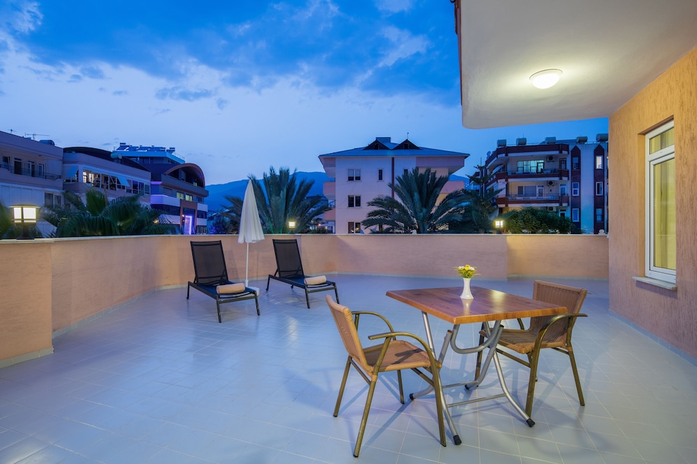 

Bologna - Alanya - May Flower Apart Hotel