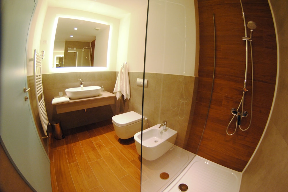 

Venezia - Sarajevo - Hotel Grad