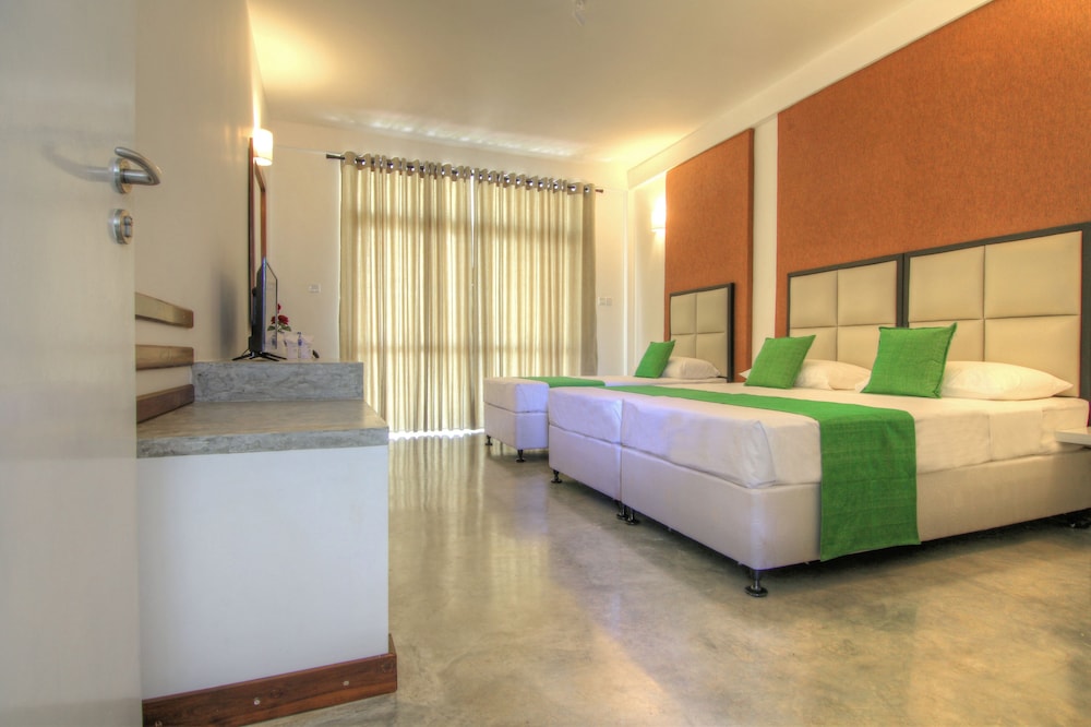 

Milano - Hambantota - Jade Green Hambantota