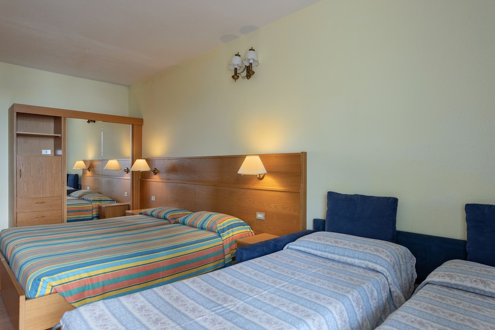 

Bari - Torbole sul Garda - Centro Vacanze La Limonaia