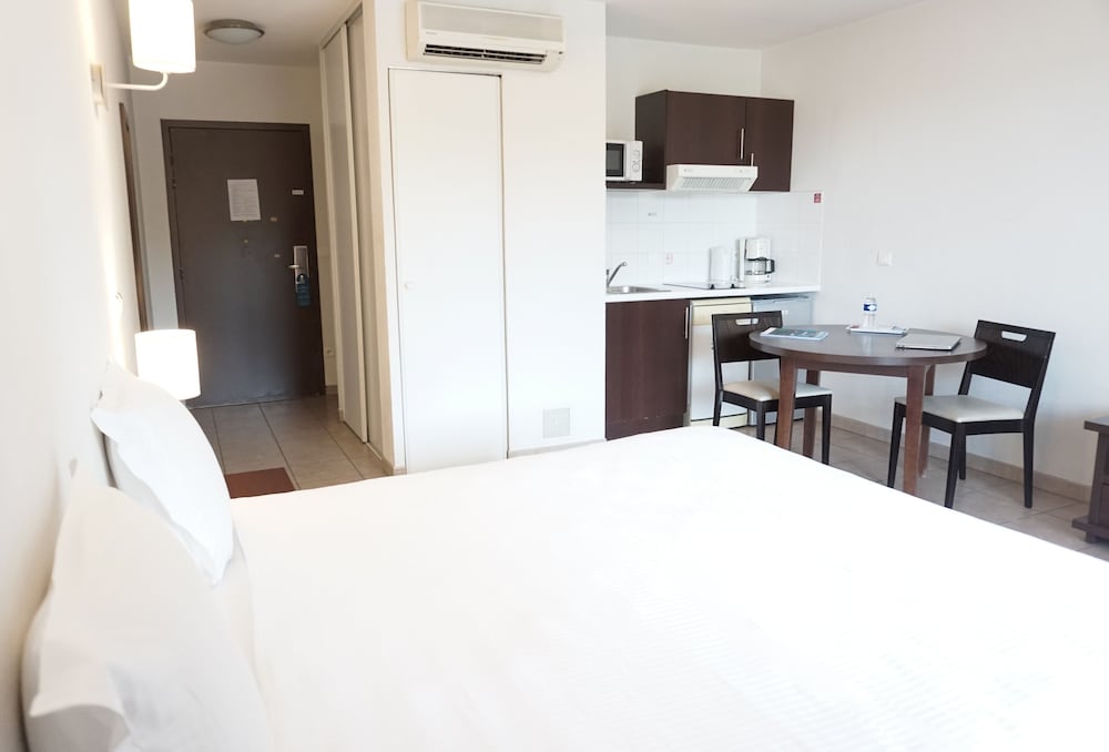 

Venezia - La Seyne-Sur-Mer - Zenitude Hôtel-Résidences Toulon Six Fours