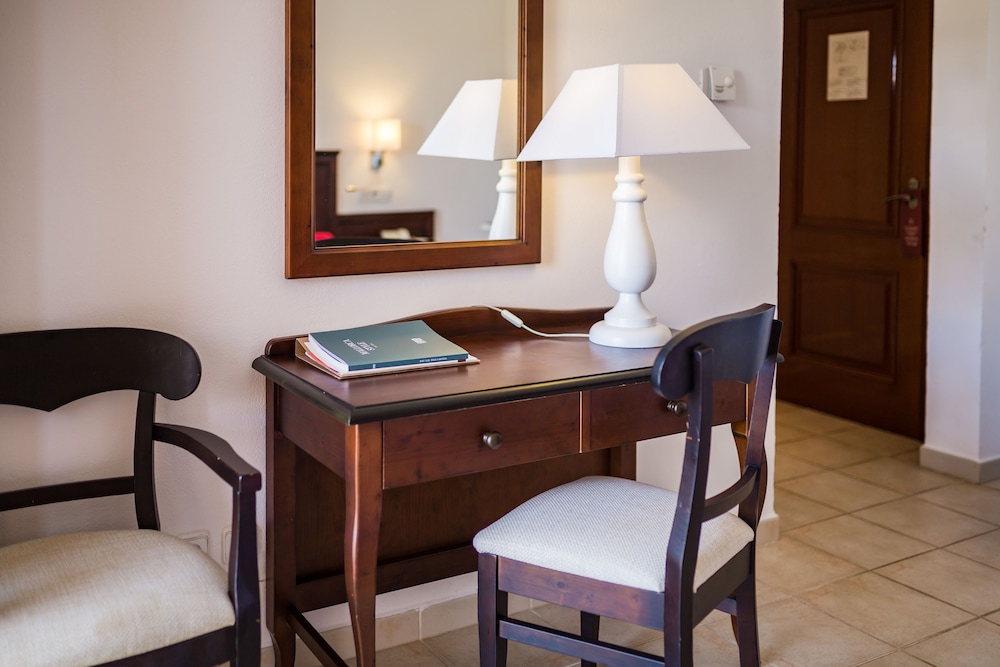 

Lamezia Terme - Sóller - Hotel Ca'l Bisbe
