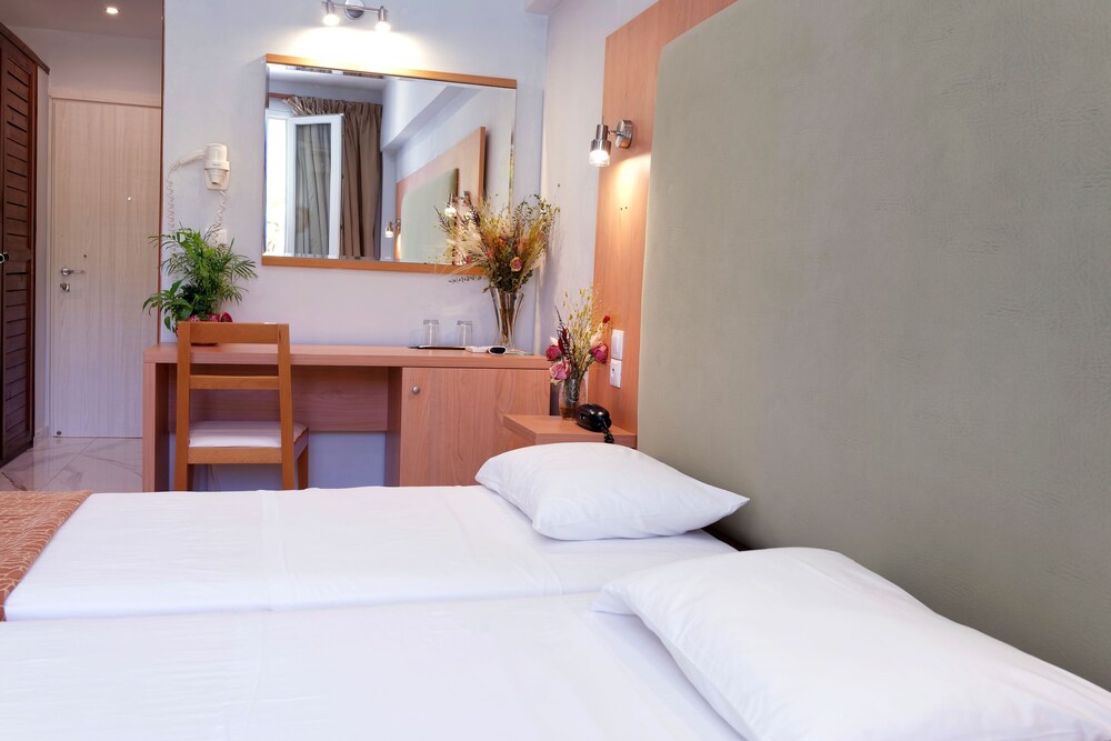 

Bologna - Megali Ammos - Hotel Punta