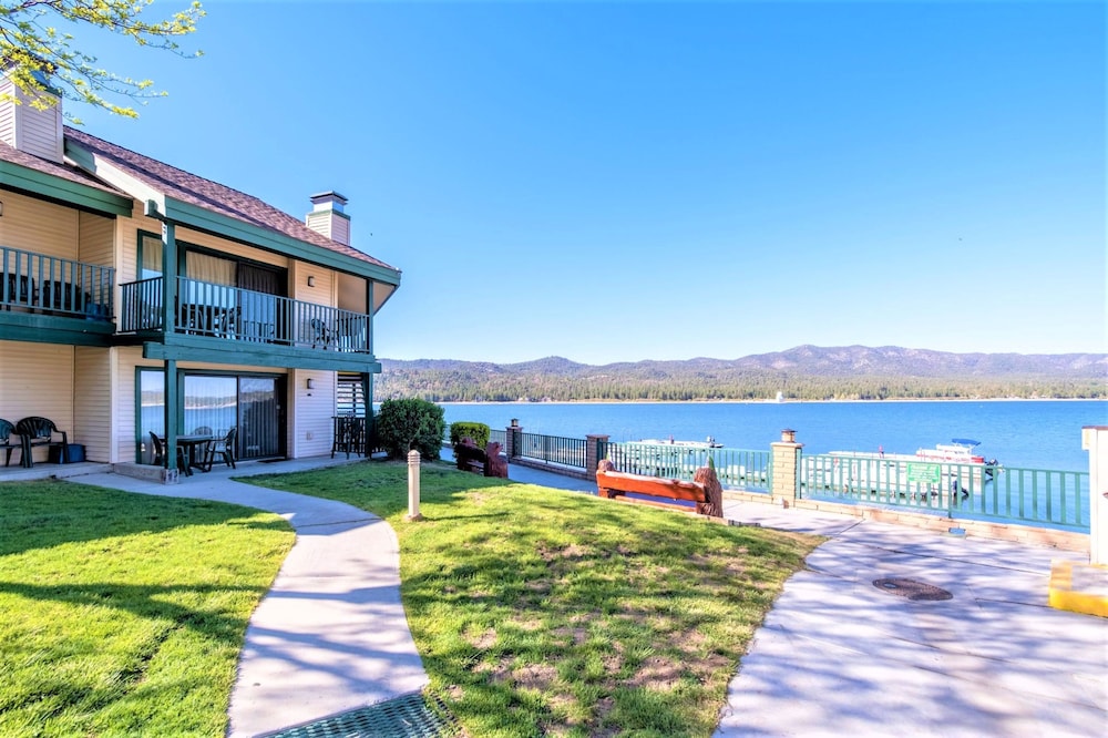 

Milano - Big Bear Lake - Lagonita Lodge